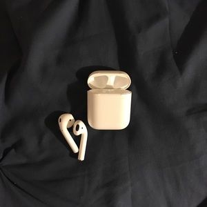 authentic apple AirPods